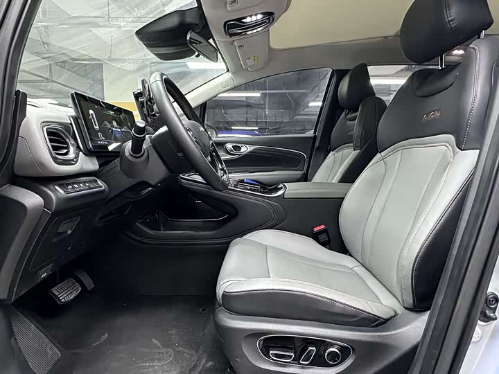 Фото 5 - GAC Aion V