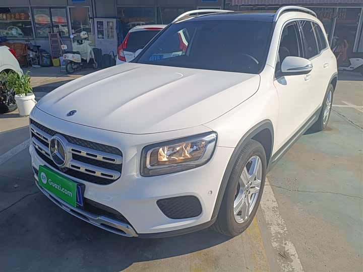 Фото 1 - Mercedes-Benz GLB-Class