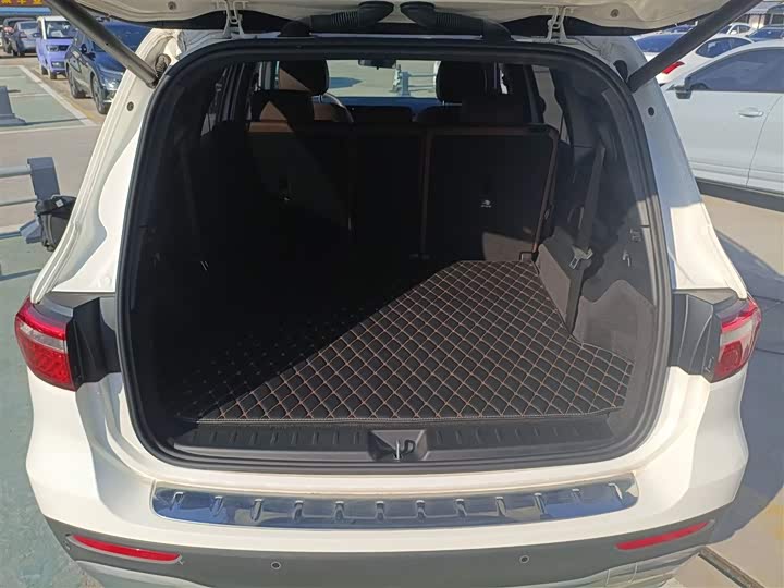 Фото 9 - Mercedes-Benz GLB-Class