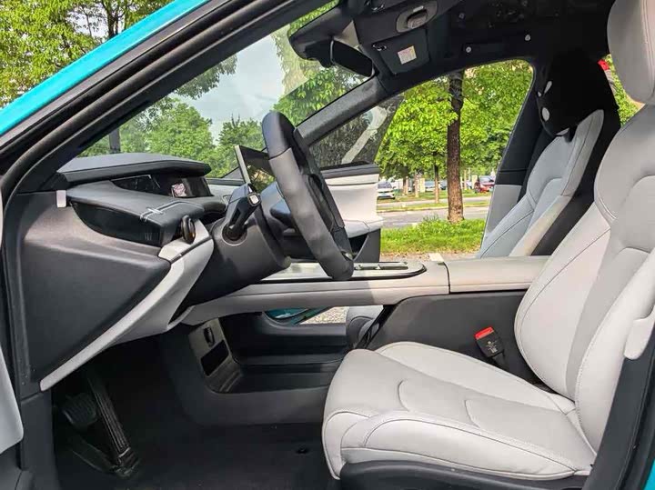 Фото 8 - Xiaomi SU7