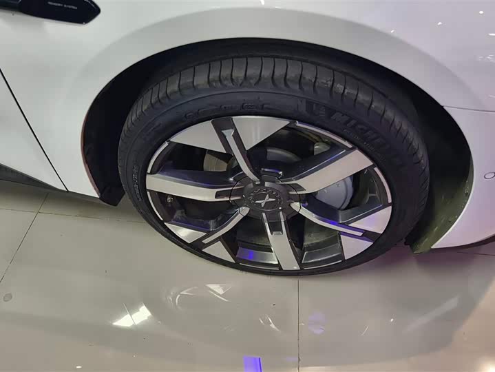 Фото 6 - XPeng Mona M03