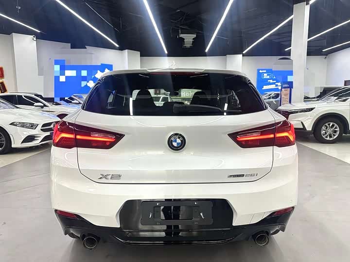 Фото 8 - BMW X2