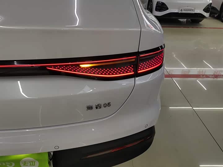 Фото 8 - BYD Seal 05 DM-i Hybrid