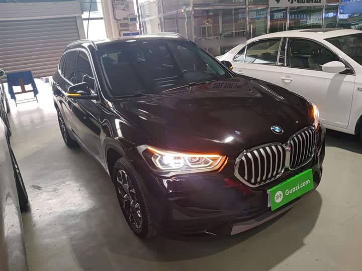 Фото 4 - BMW X1