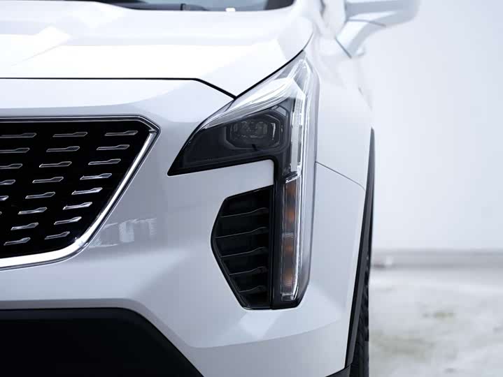 Фото 5 - Cadillac XT4
