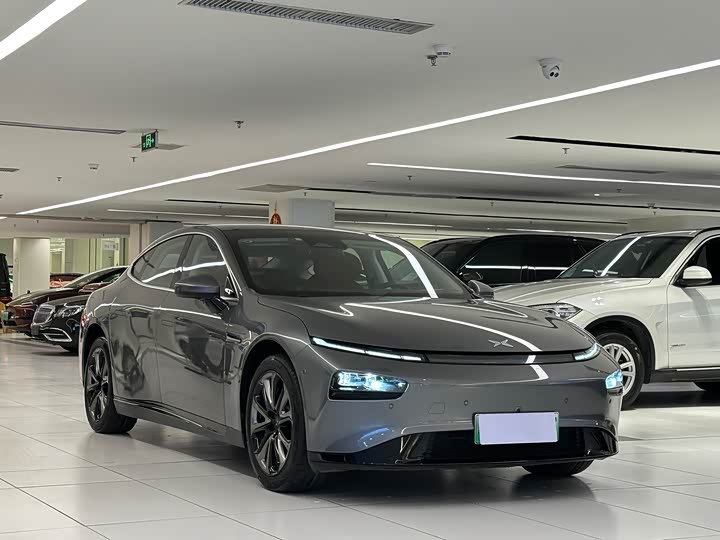 Фото 3 - XPeng P7