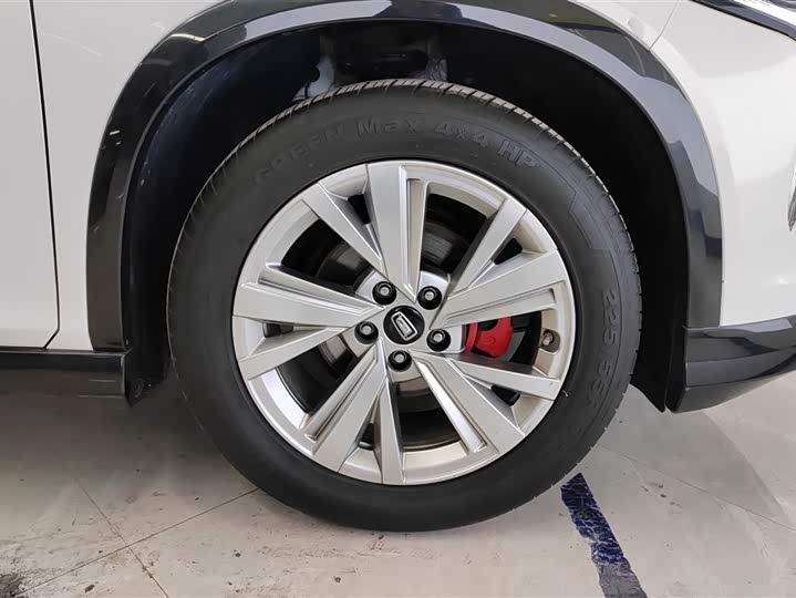 Фото 6 - Bestune B70S