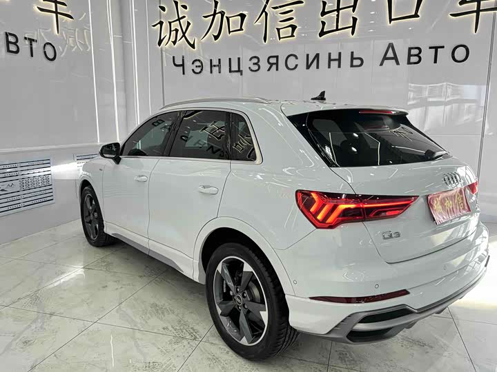 Фото 3 - Audi Q3