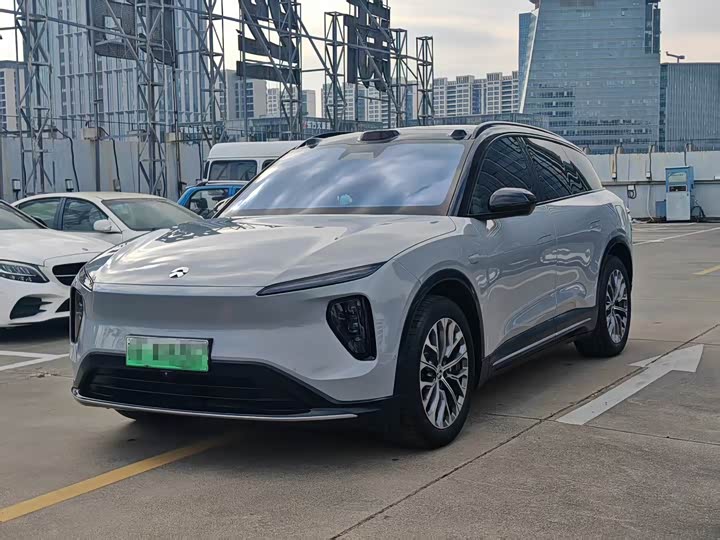 Фото 1 - Nio ES6