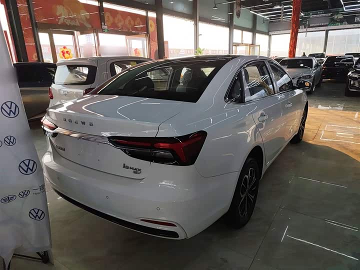 Фото 7 - Roewe i6 Max EV