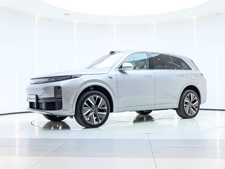 Фото 1 - LiXiang L7