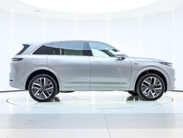 Фото 4 - LiXiang L7