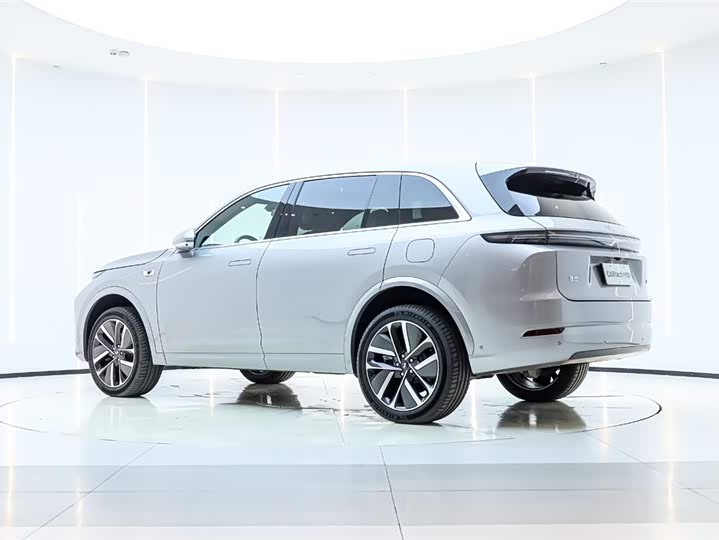 Фото 7 - LiXiang L7