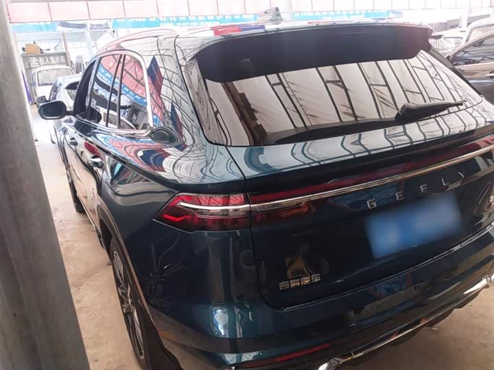 Фото 5 - Geely Monjaro