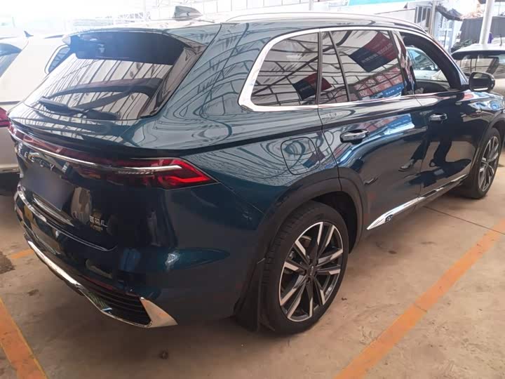 Фото 7 - Geely Monjaro