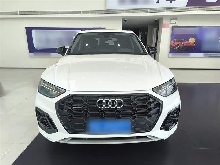 Фото 3 - Audi Q5L