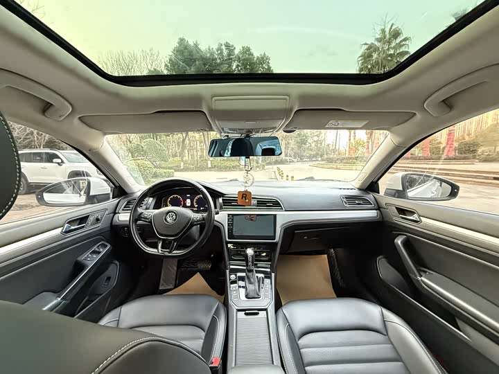 Фото 5 - Volkswagen Lamando L