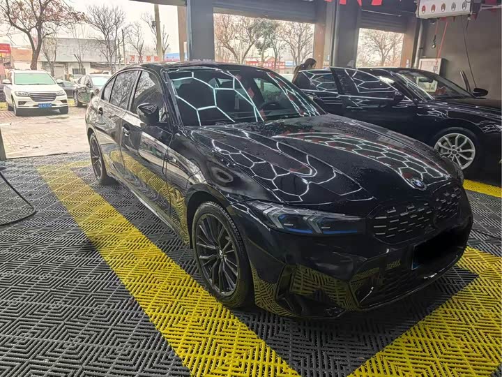 Фото 3 - BMW 3 Series