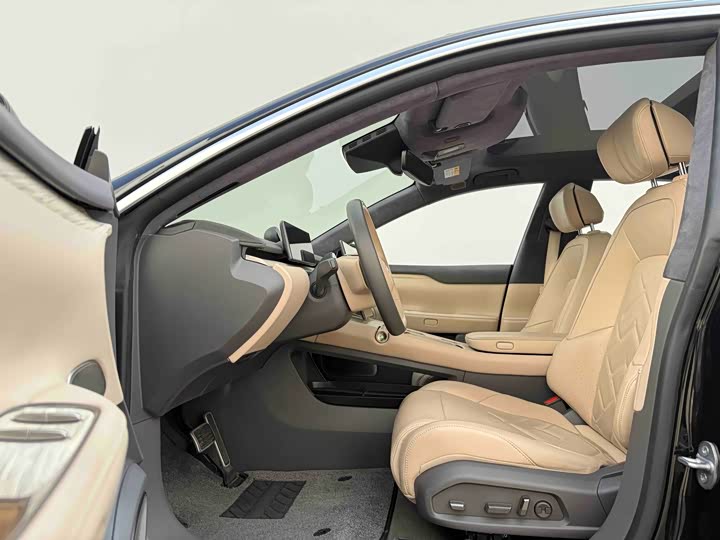 Фото 9 - Nio ET7