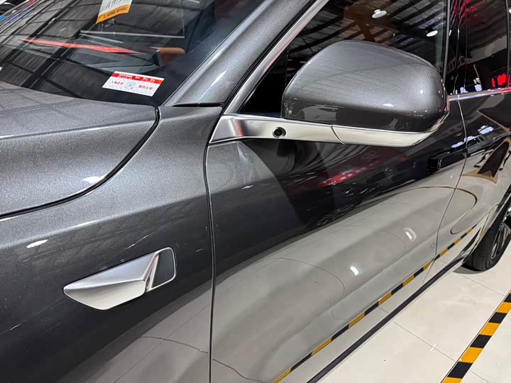 Фото 4 - LiXiang L8