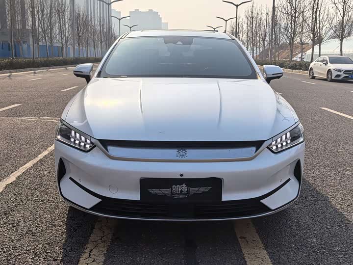 Фото 3 - BYD Qin Plus
