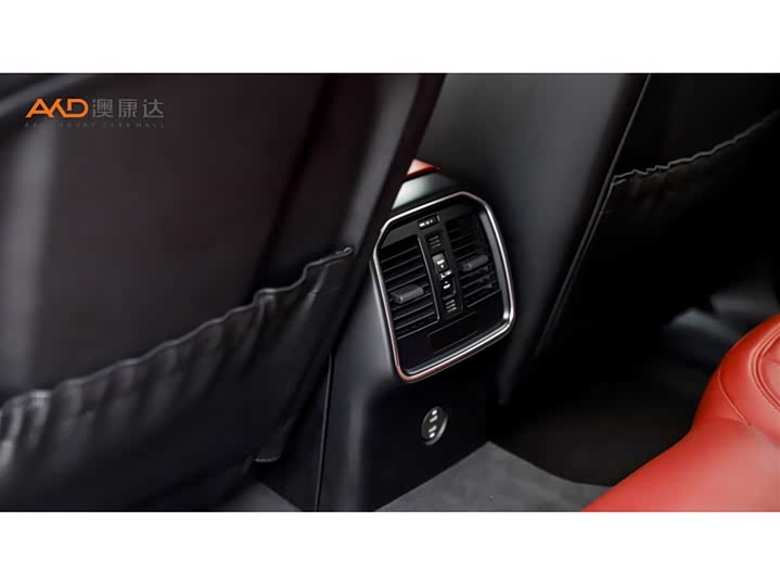 Фото 9 - Porsche Macan