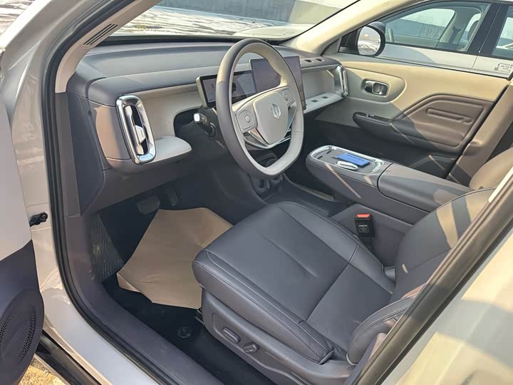 Фото 7 - Leapmotor B10