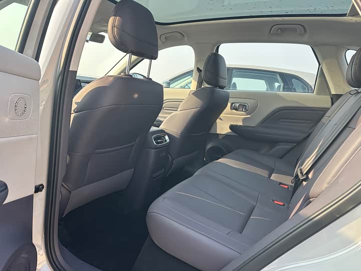 Фото 8 - Leapmotor B10