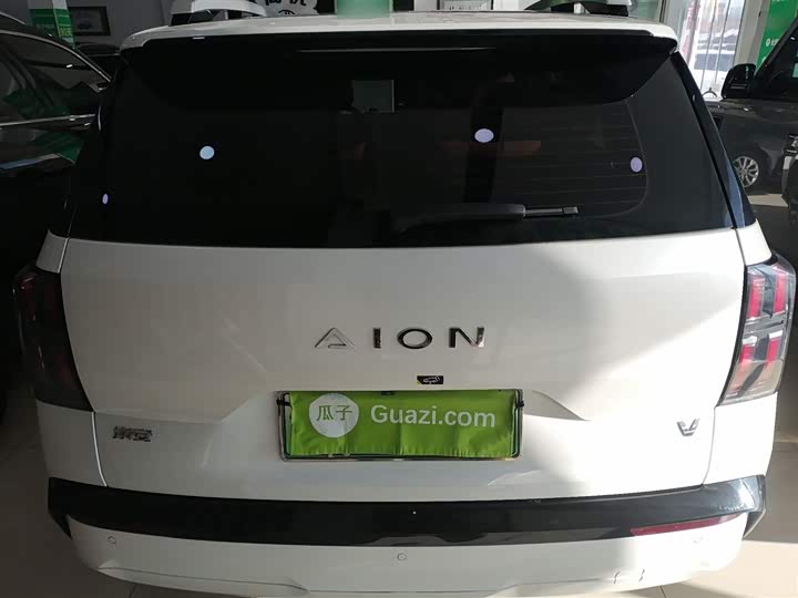 Фото 6 - GAC Aion V