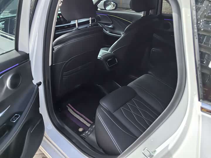 Фото 6 - Chery Arrizo 8