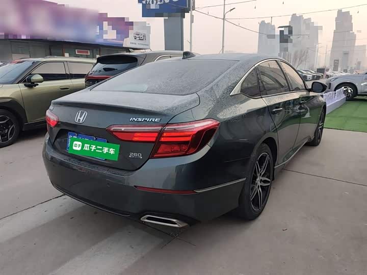 Фото 7 - Honda Inspire