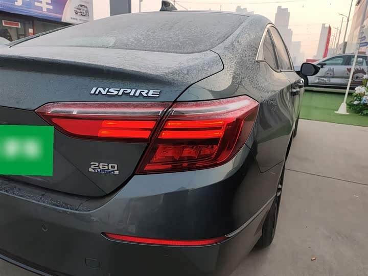 Фото 8 - Honda Inspire