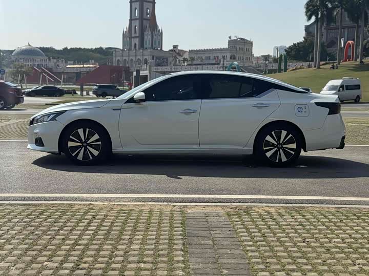 Фото 3 - Nissan Teana