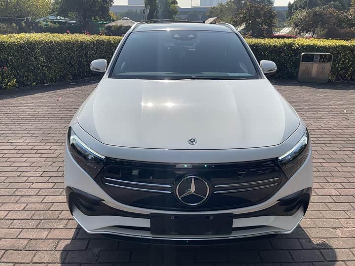 Фото 2 - Mercedes-Benz EQA