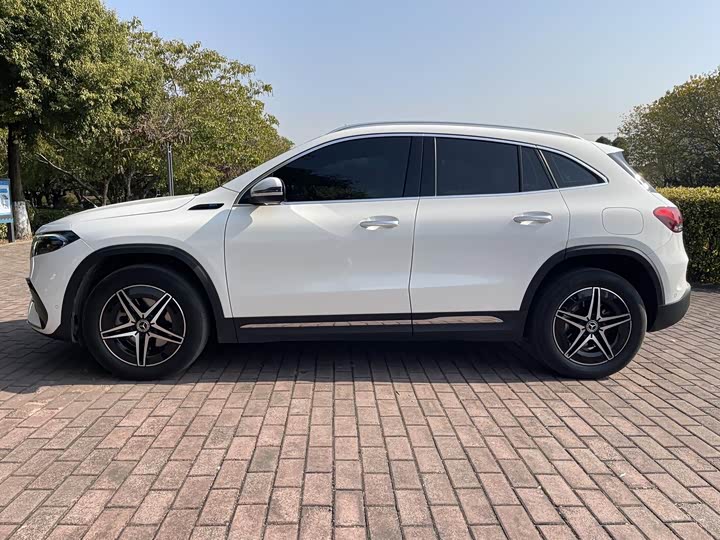 Фото 7 - Mercedes-Benz EQA