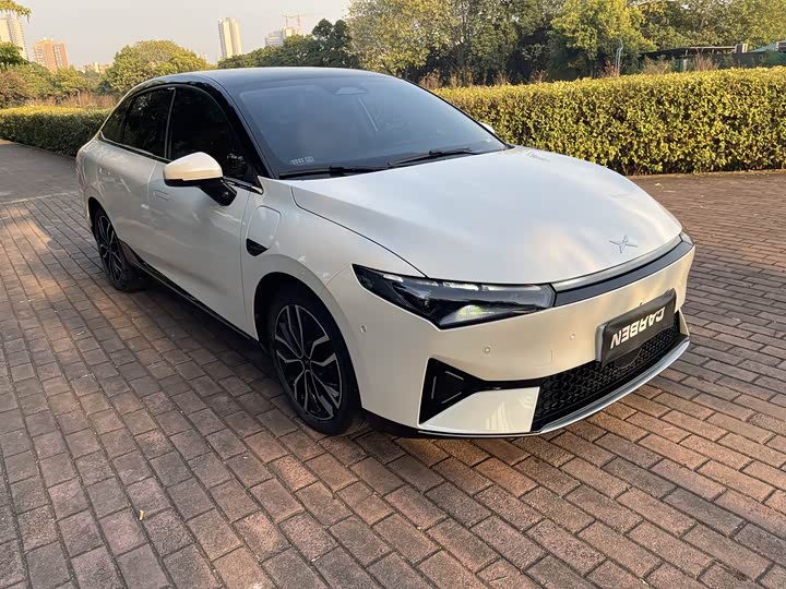 Фото 3 - XPeng P5