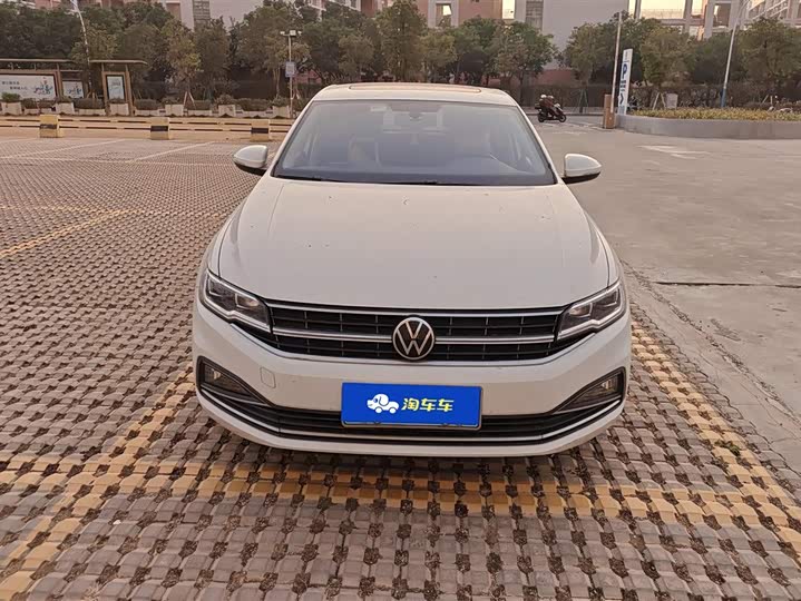 Фото 2 - Volkswagen Bora