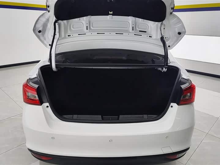 Фото 4 - Chery Arrizo 5