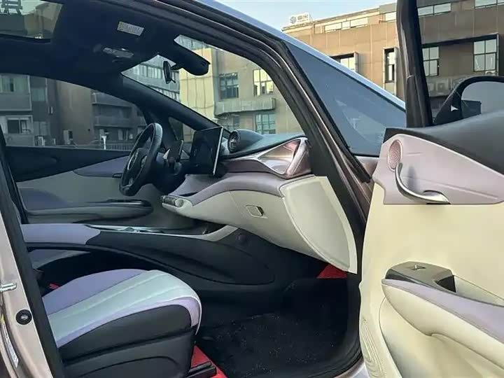 Фото 8 - BYD Dolphin