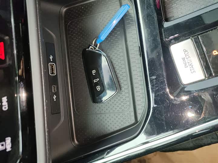 Фото 9 - Volkswagen Lamando L