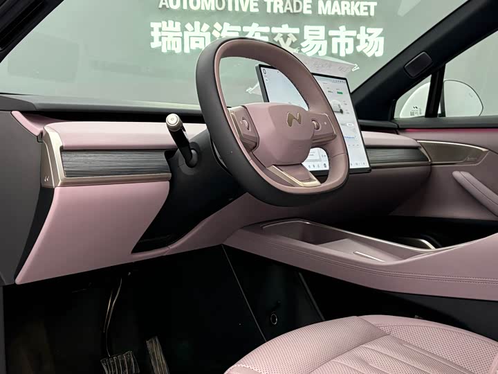 Фото 9 - Nio Onvo L60