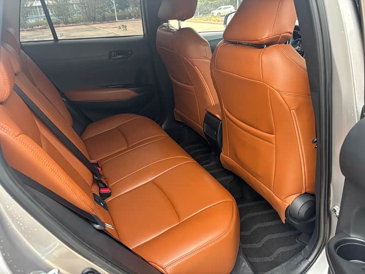 Фото 7 - Toyota Corolla Cross