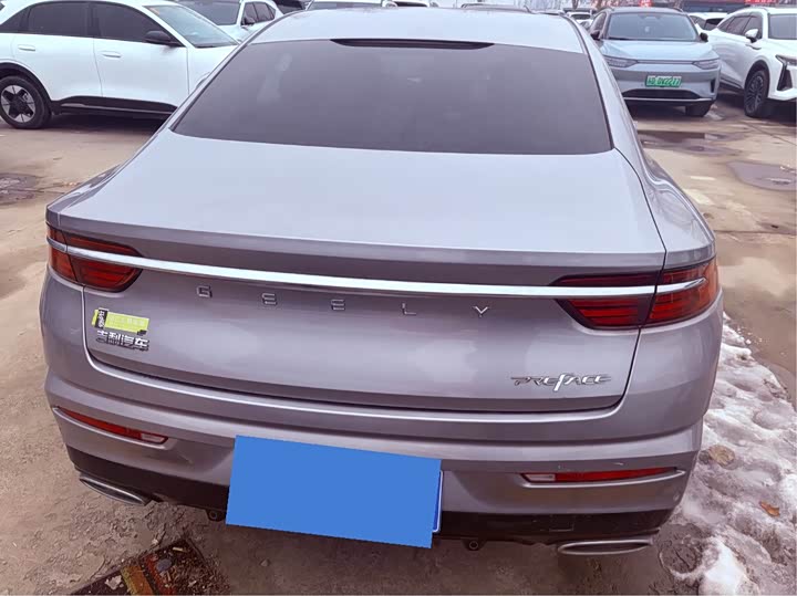 Фото 5 - Geely Preface