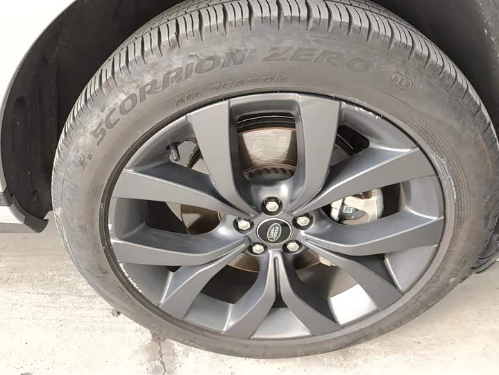 Фото 6 - Land Rover Range Rover Evoque L