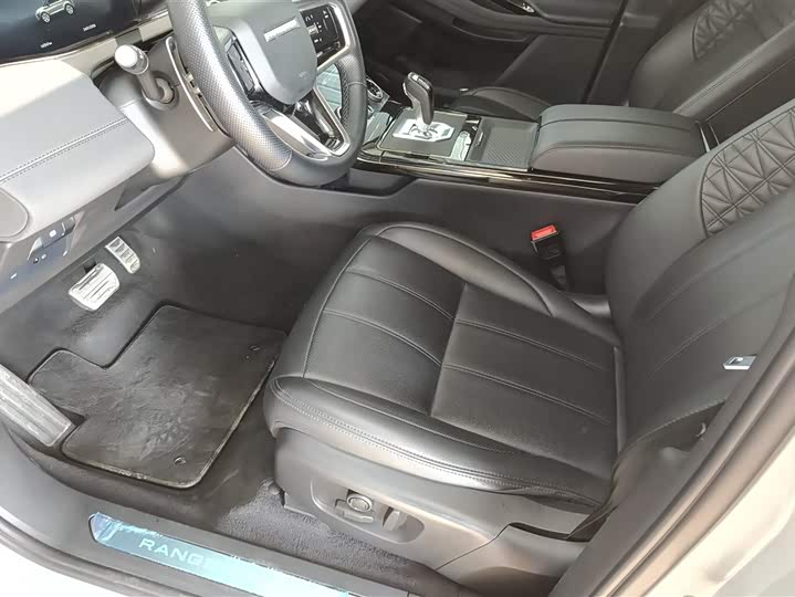 Фото 9 - Land Rover Range Rover Evoque L