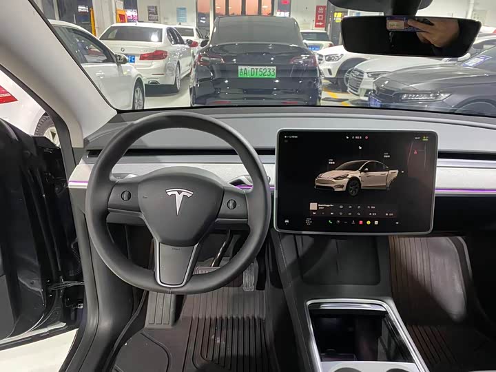 Фото 5 - Tesla Model Y