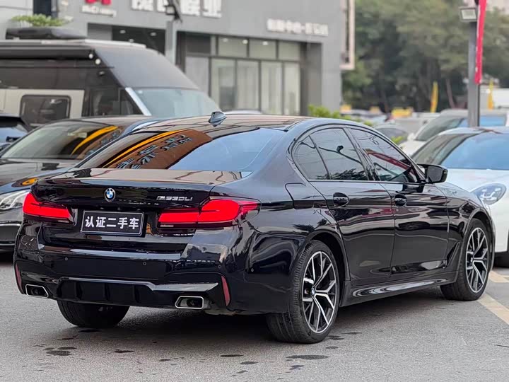 Фото 9 - BMW 5 Series