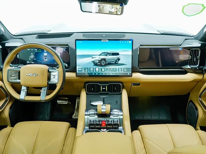 Фото 3 - BYD FangChengBao Leopard 8