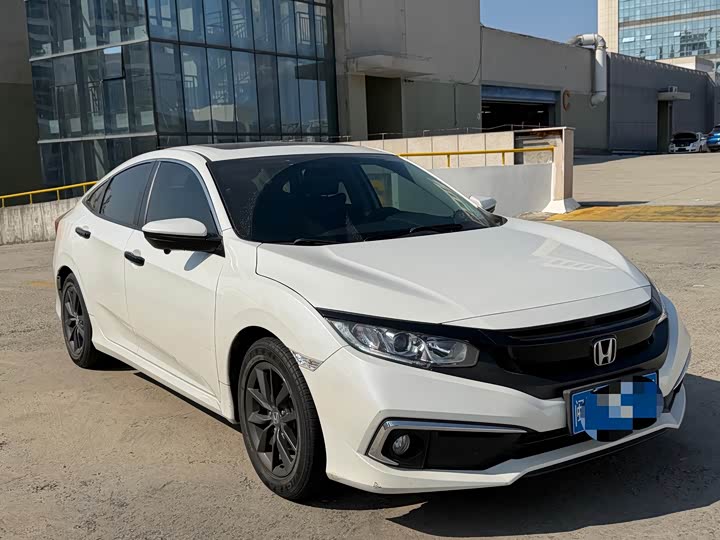 Фото 1 - Honda Civic