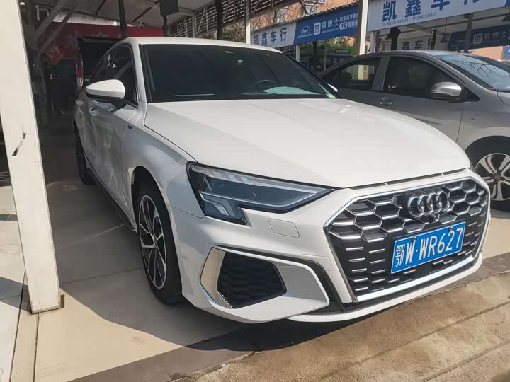 Фото 3 - Audi A3